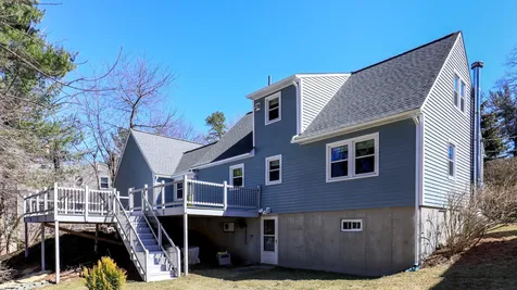 14 Penobscot Road Nashua NH 03062