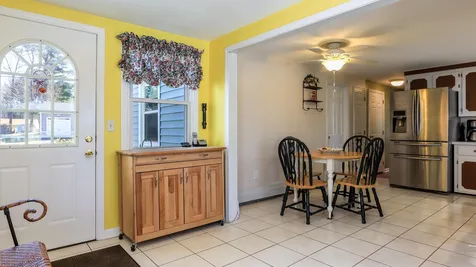 14 Penobscot Road Nashua NH 03062