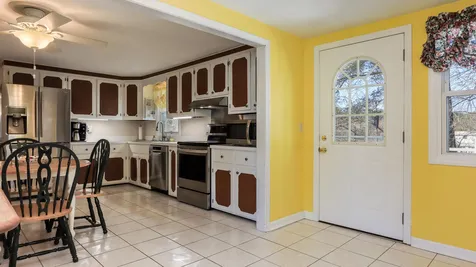 14 Penobscot Road Nashua NH 03062