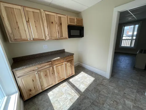 323 Spruce Street Manchester NH 03103