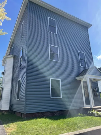 323 Spruce Street Manchester NH 03103