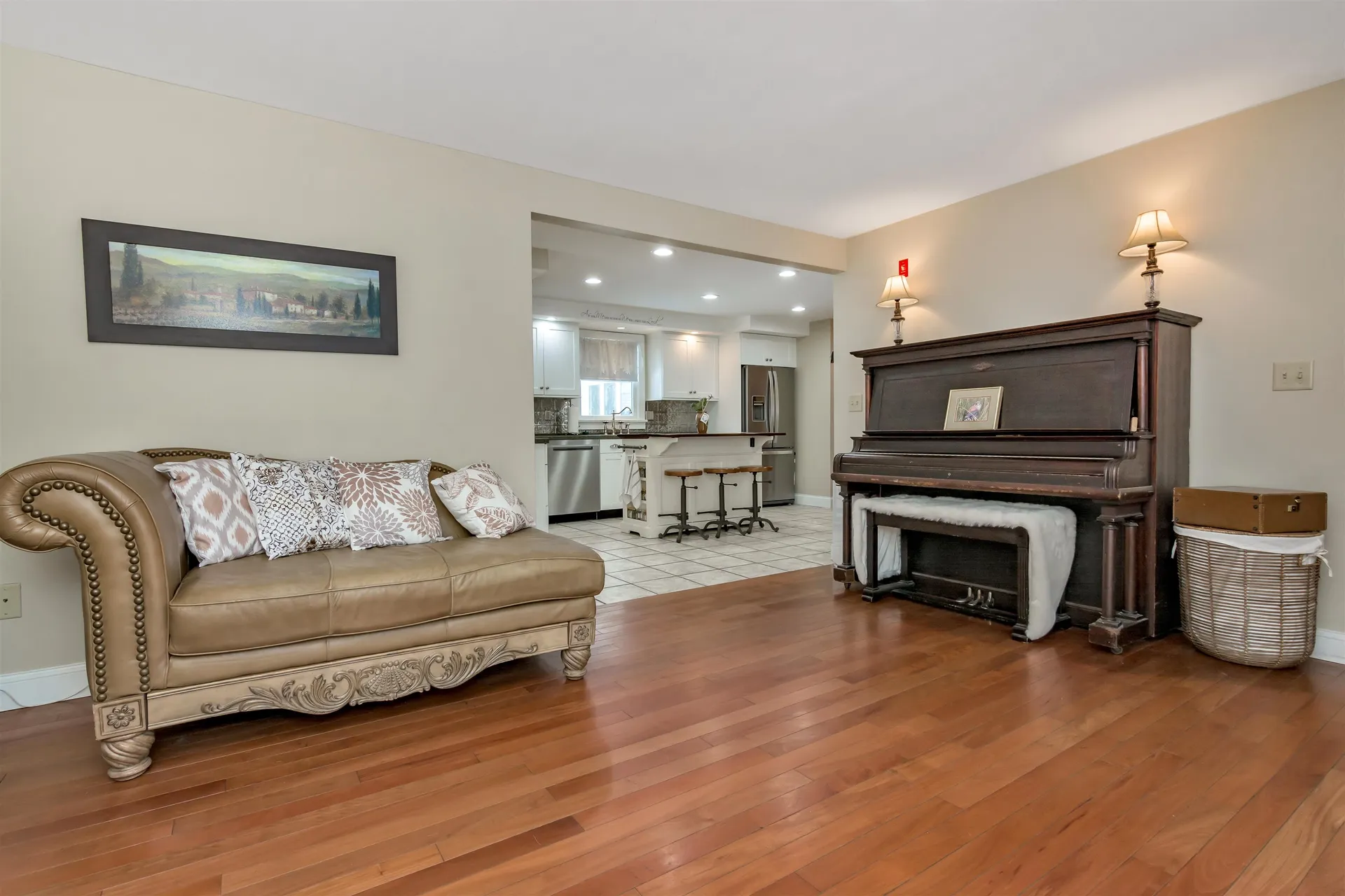 47 Dutton Road Pelham NH 03076