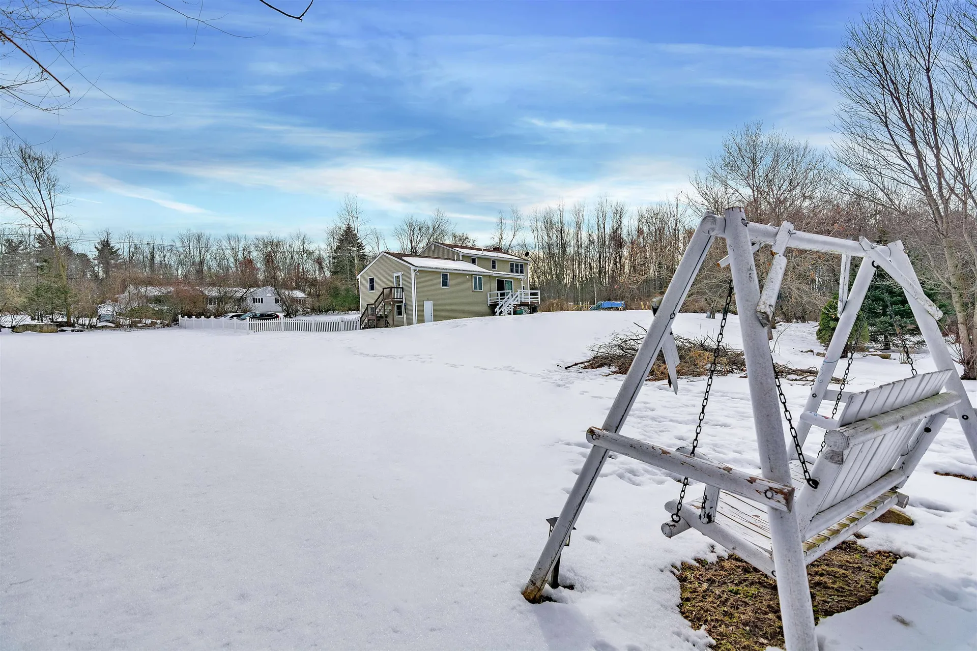 47 Dutton Road Pelham NH 03076