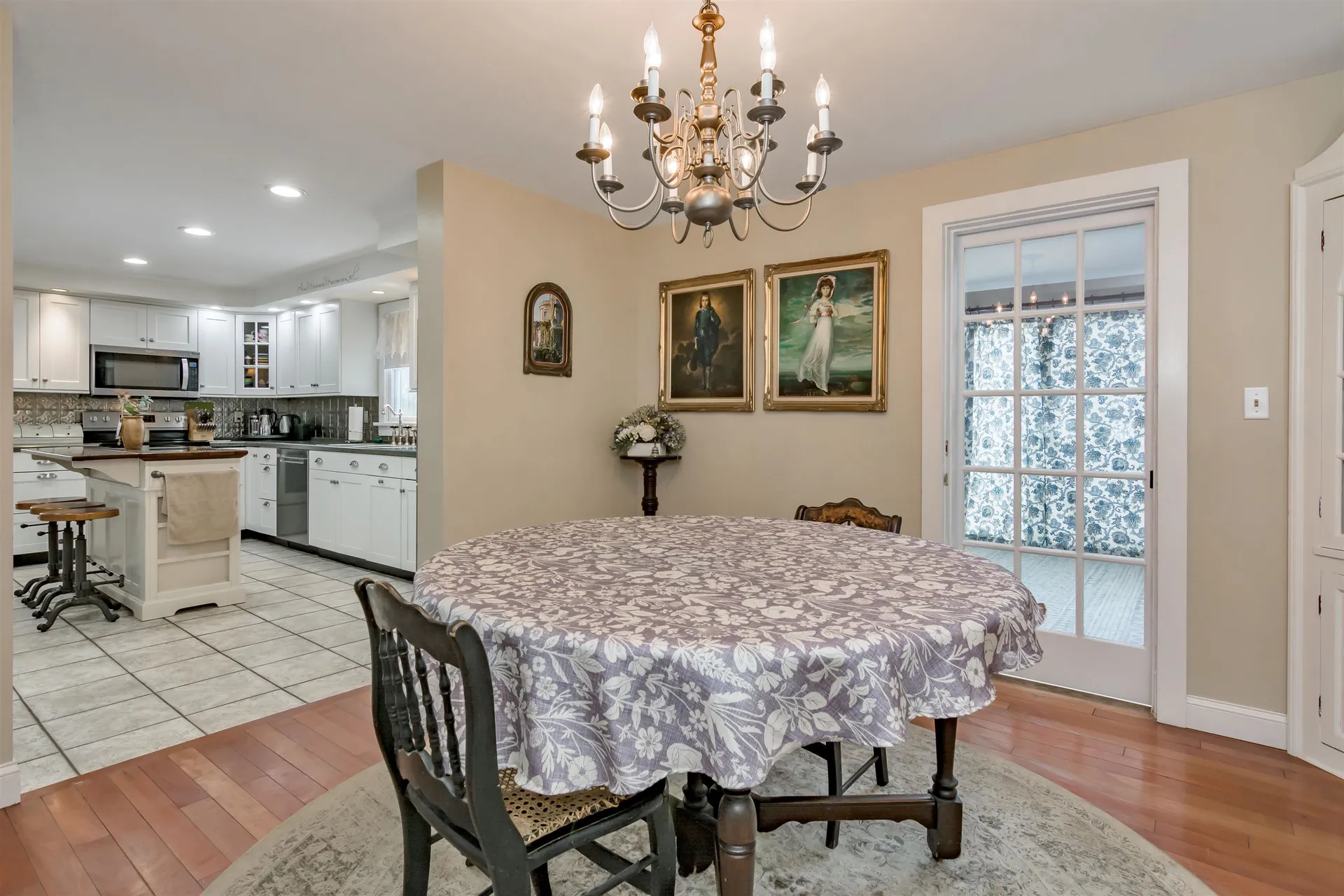 47 Dutton Road Pelham NH 03076