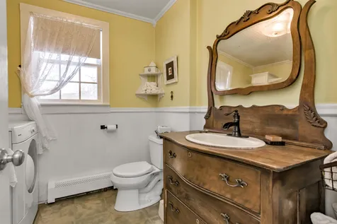 47 Dutton Road Pelham NH 03076