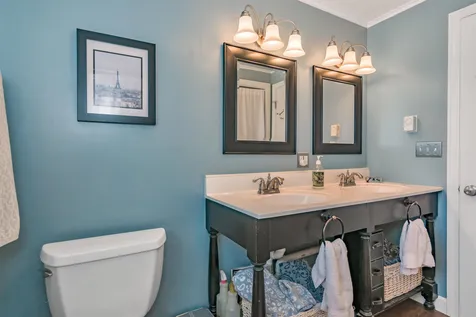 47 Dutton Road Pelham NH 03076