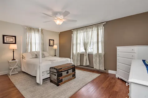 47 Dutton Road Pelham NH 03076