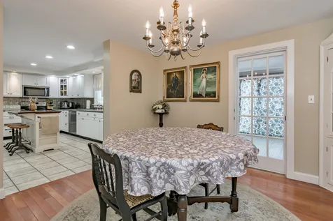 47 Dutton Road Pelham NH 03076