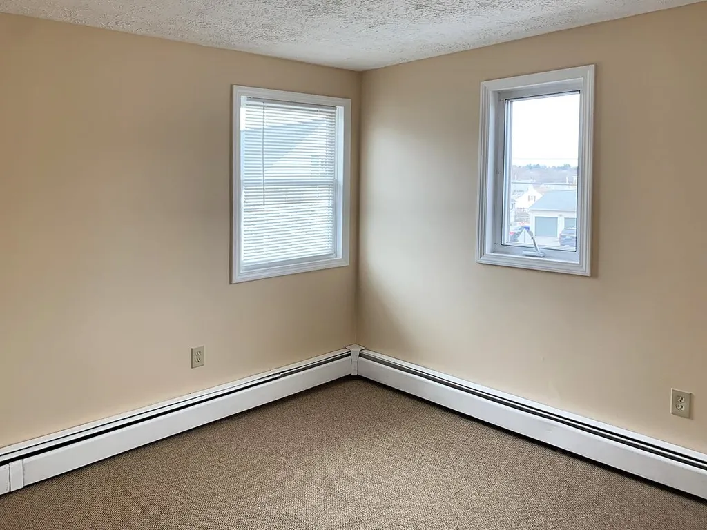 495 Shasta Street Manchester NH 03103