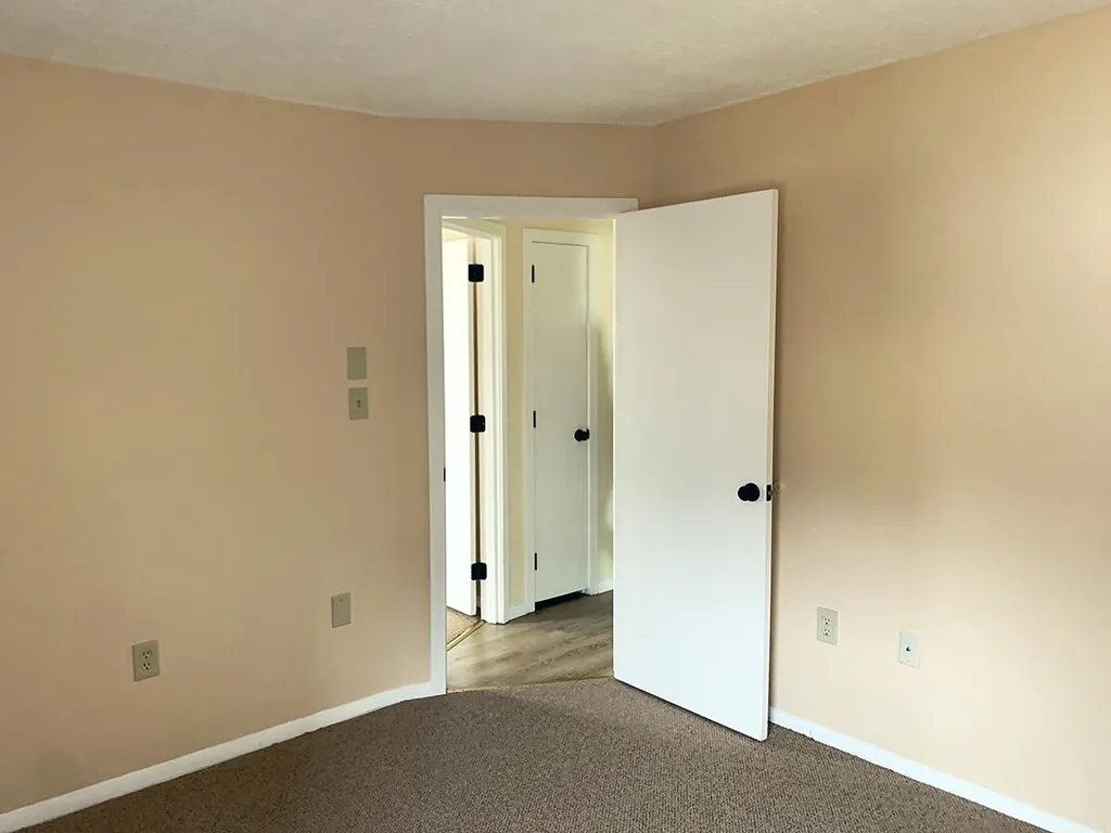 495 Shasta Street Manchester NH 03103