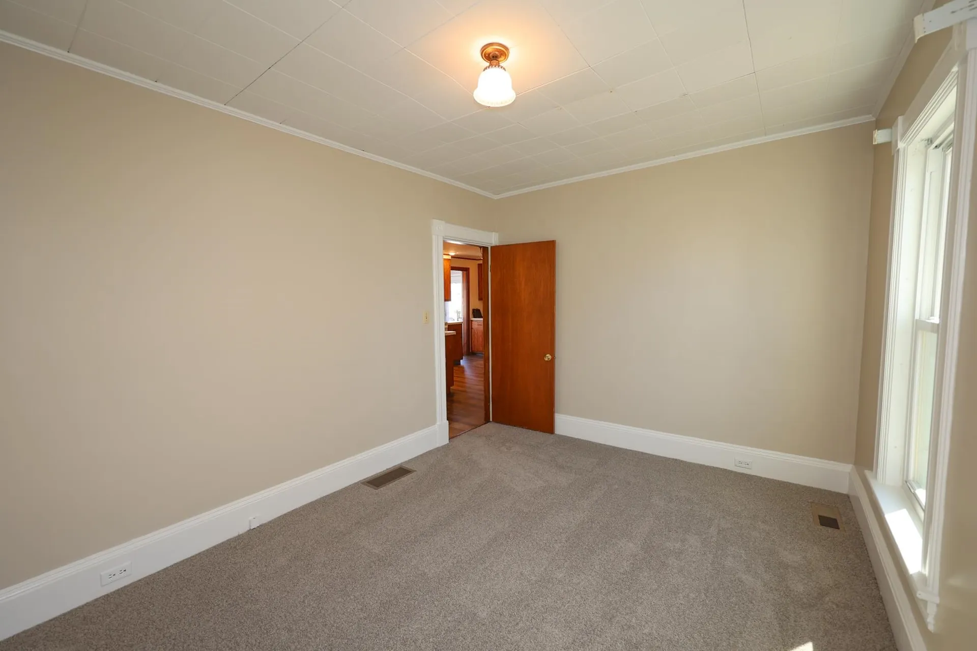782 Union Street Manchester NH 03104