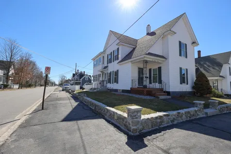 782 Union Street Manchester NH 03104