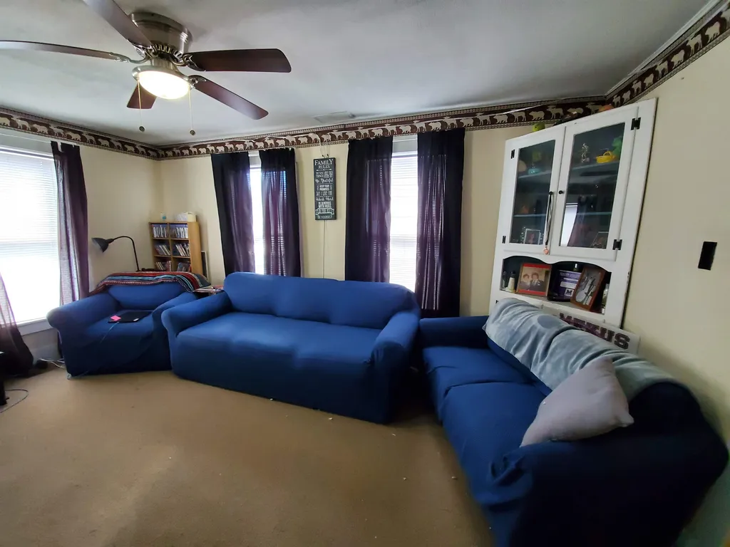 47 Shedd Street Enfield NH 03748