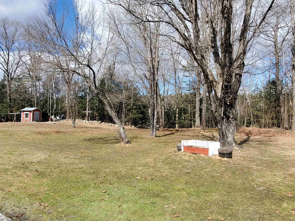 47 Shedd Street Enfield NH 03748