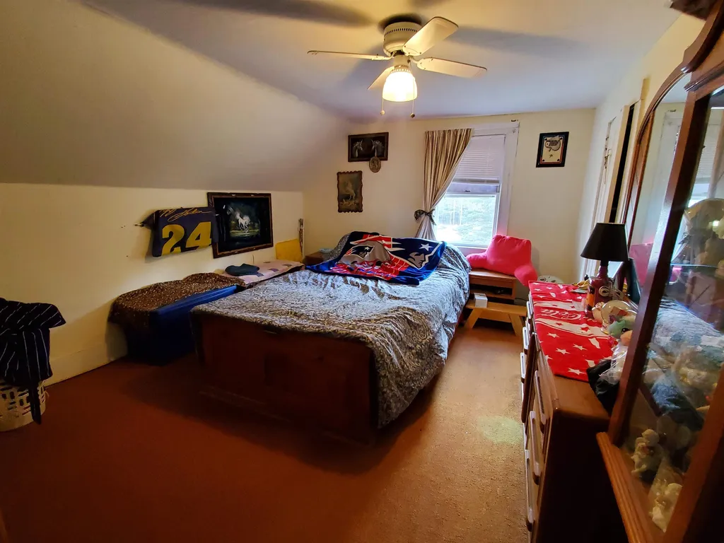 47 Shedd Street Enfield NH 03748