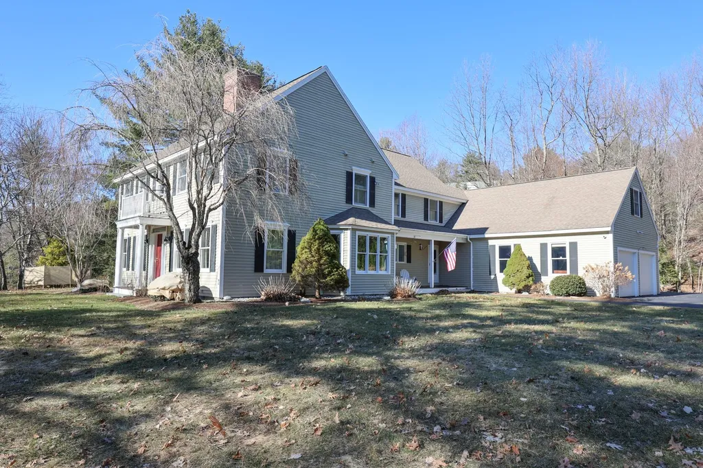 10 Deer Hollow Drive Amherst NH 03031