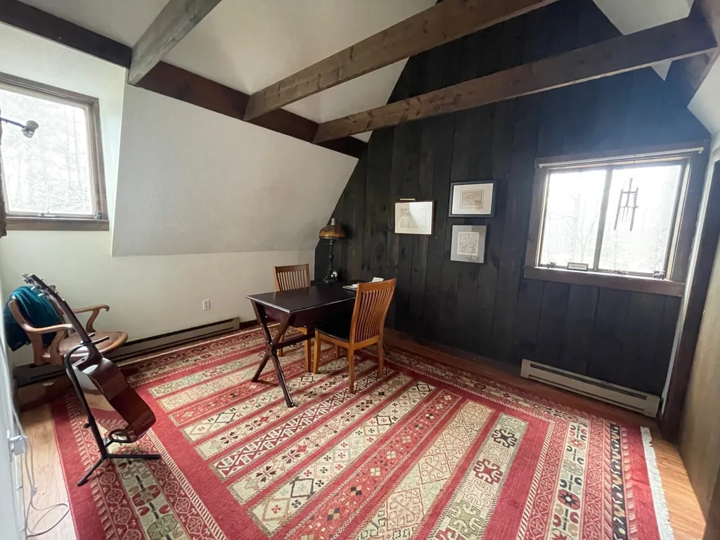 141 Morey Lane Hartford VT 05059