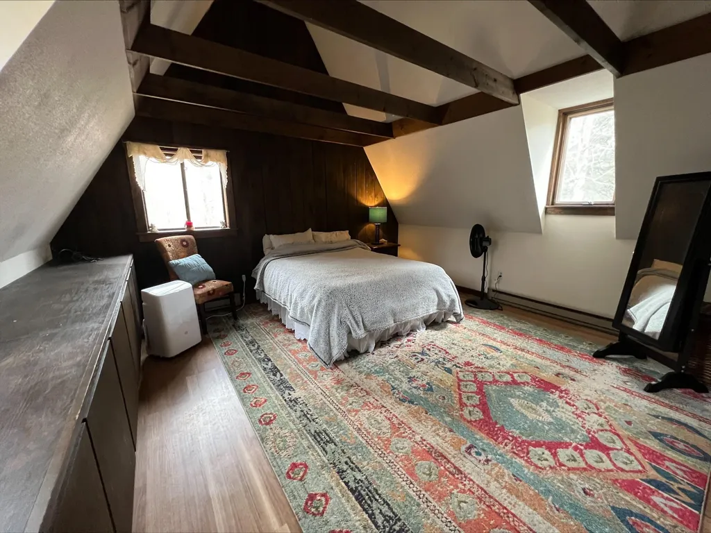 141 Morey Lane Hartford VT 05059