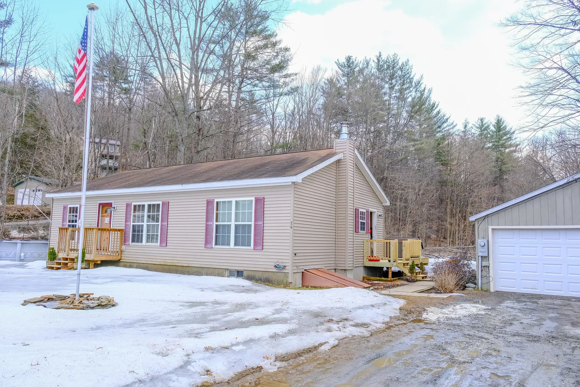 74 Pratt Hill Cavendish VT 05153