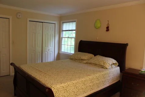 68 Stillwater Drive Nashua NH 03062