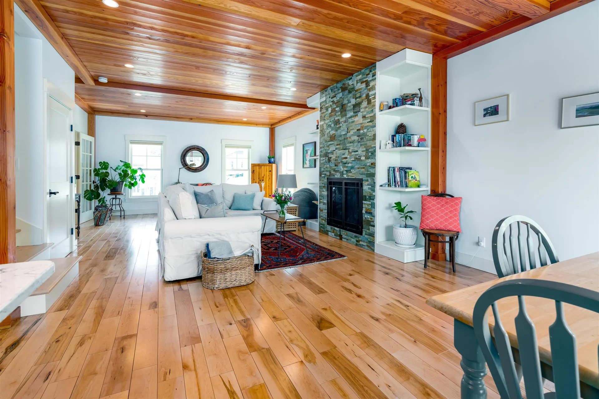 449 Thomas Lane Stowe VT 05672