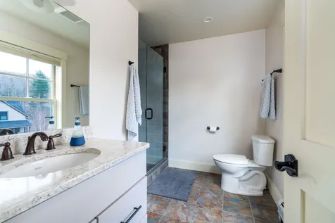449 Thomas Lane Stowe VT 05672