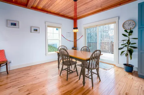 449 Thomas Lane Stowe VT 05672