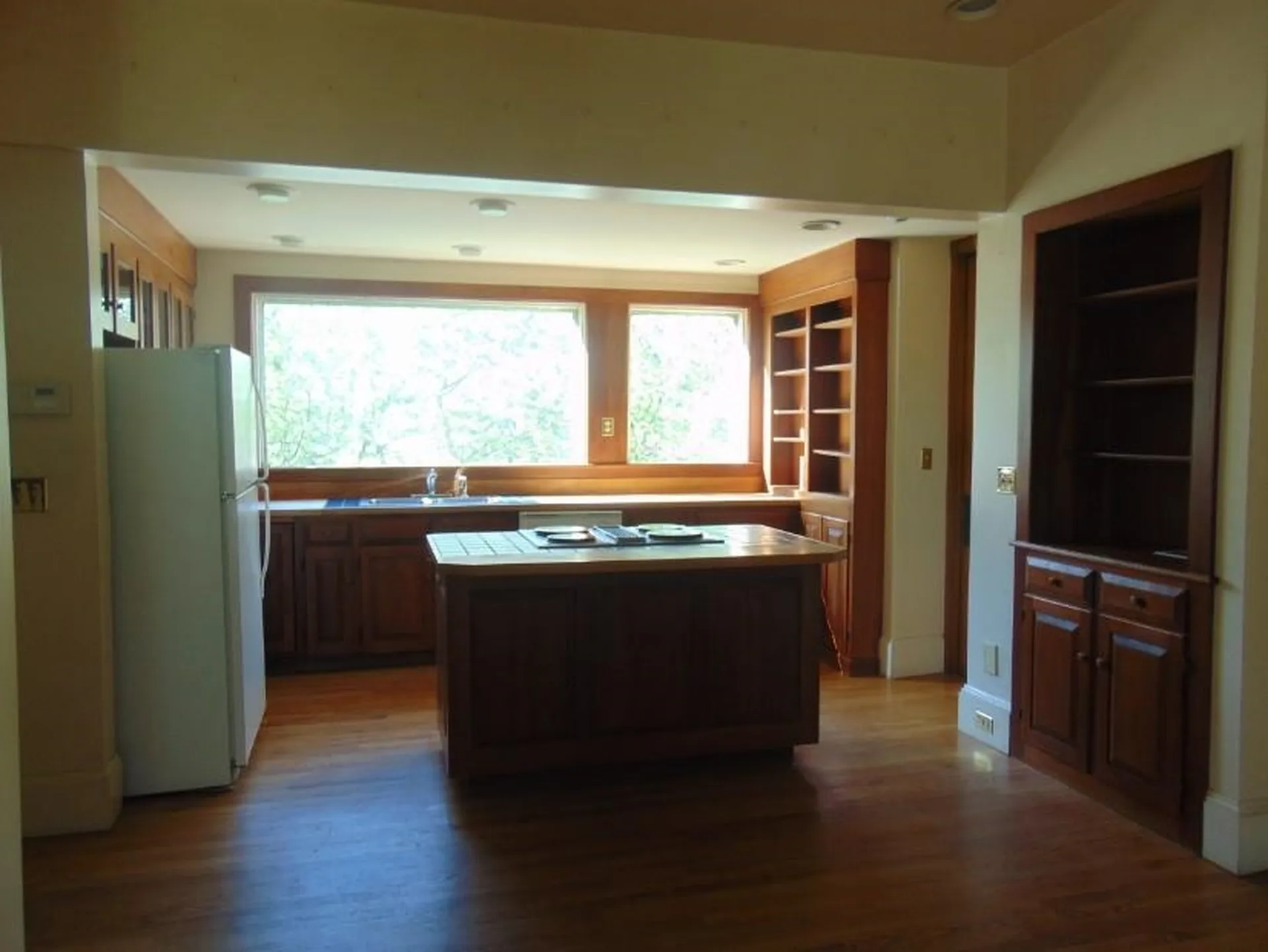 122 Court Street Keene NH 03431