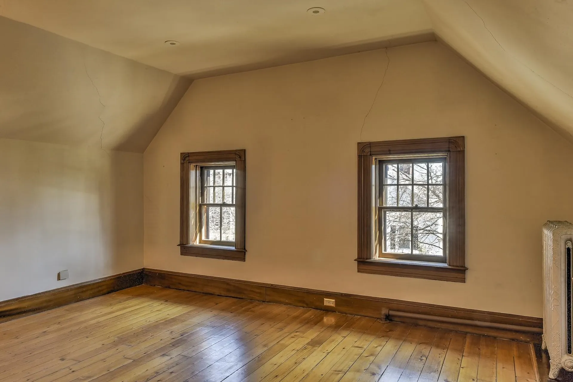 122 Court Street Keene NH 03431