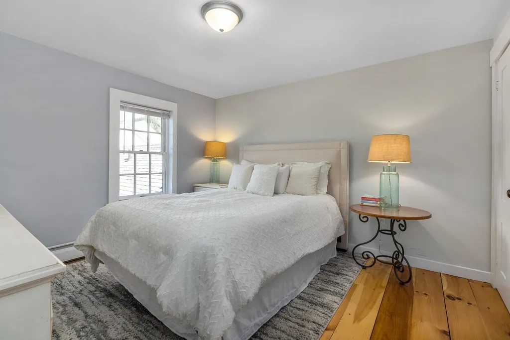 173 Atlantic Avenue North Hampton NH 03862