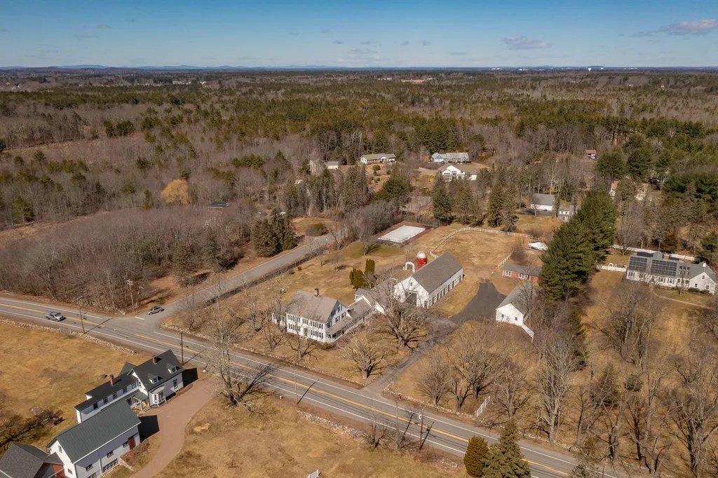 173 Atlantic Avenue North Hampton NH 03862