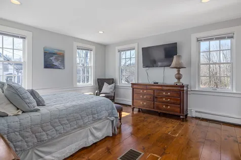 173 Atlantic Avenue North Hampton NH 03862