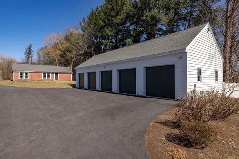 173 Atlantic Avenue North Hampton NH 03862