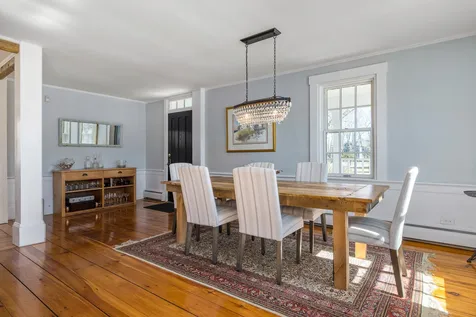 173 Atlantic Avenue North Hampton NH 03862