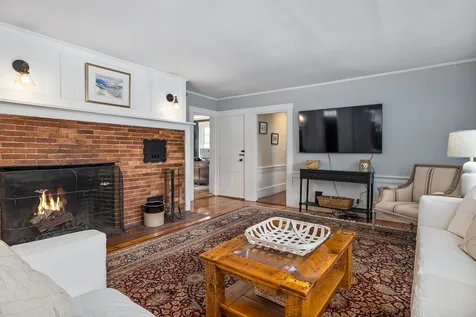 173 Atlantic Avenue North Hampton NH 03862