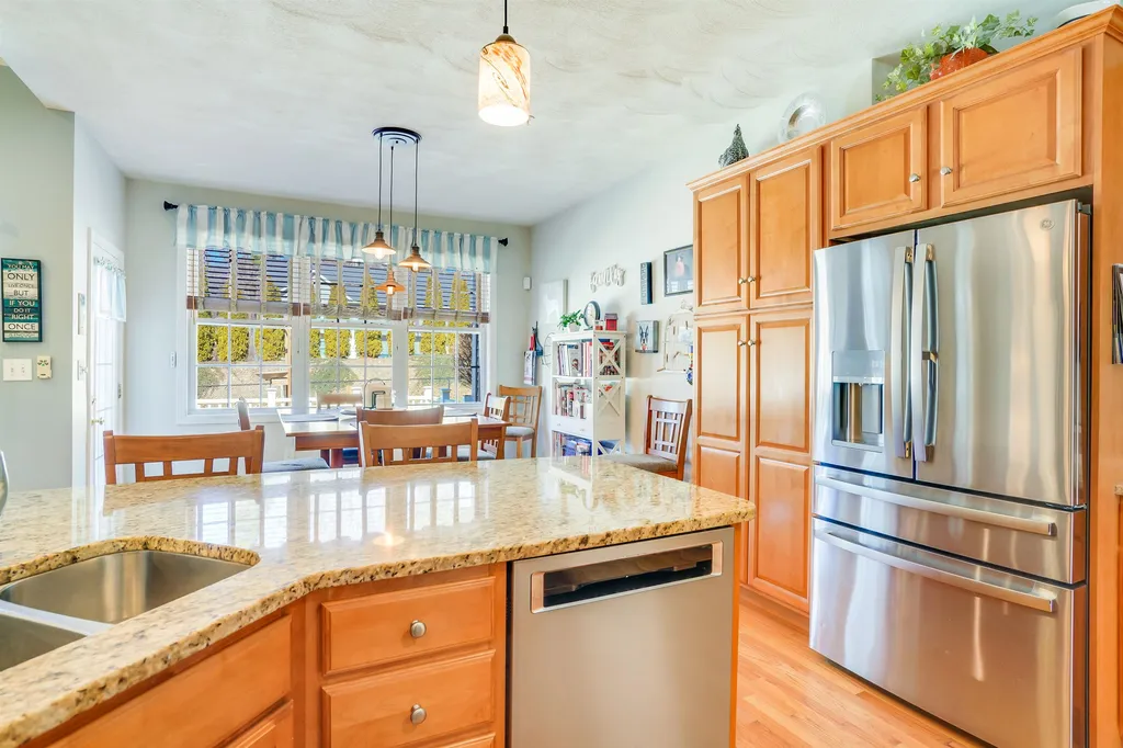 18 Johnson Street Windham NH 03087