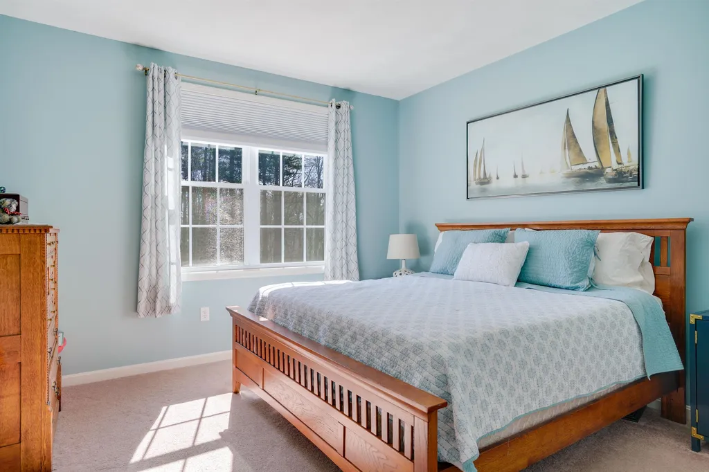 18 Johnson Street Windham NH 03087