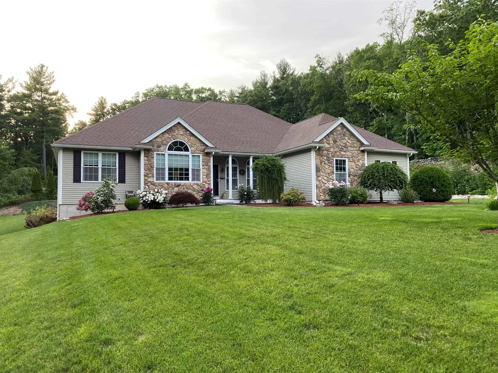 18 Johnson Street Windham NH 03087