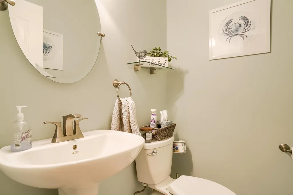 18 Johnson Street Windham NH 03087