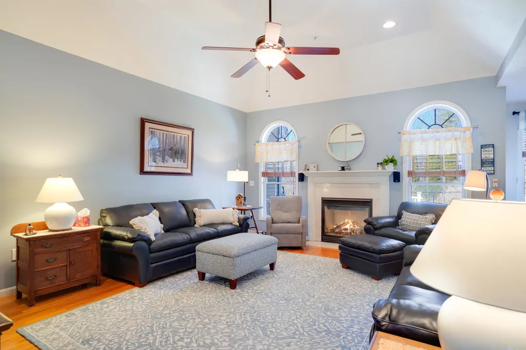 18 Johnson Street Windham NH 03087