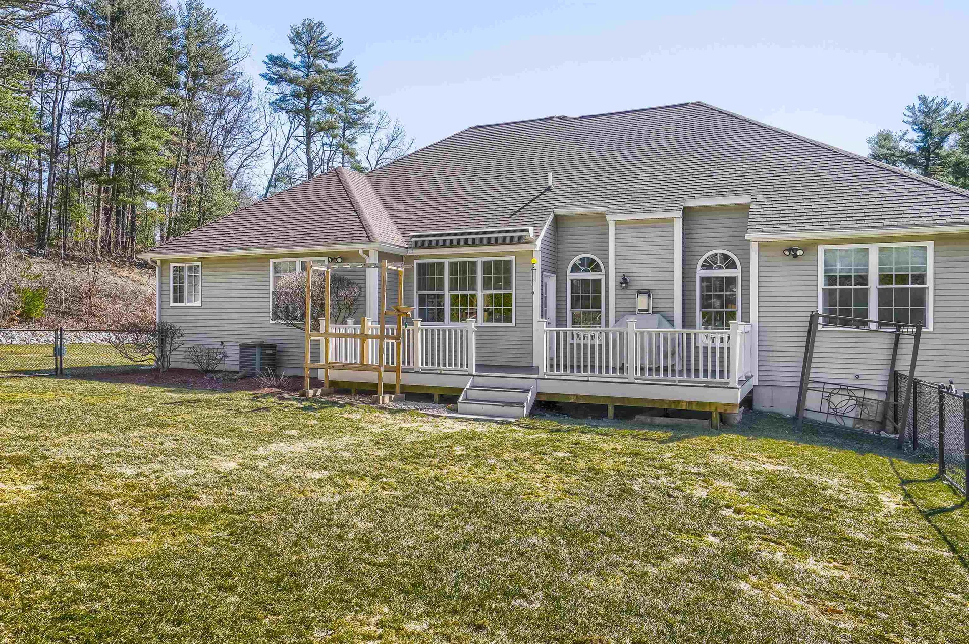 18 Johnson Street Windham NH 03087