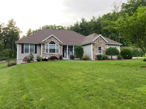 18 Johnson Street Windham NH 03087