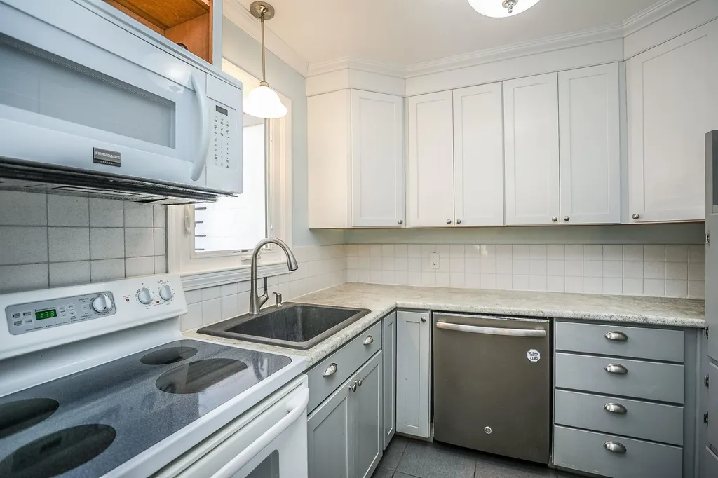 102 Cheney Avenue Peterborough NH 03458