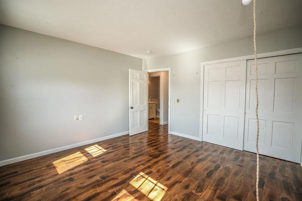 102 Cheney Avenue Peterborough NH 03458
