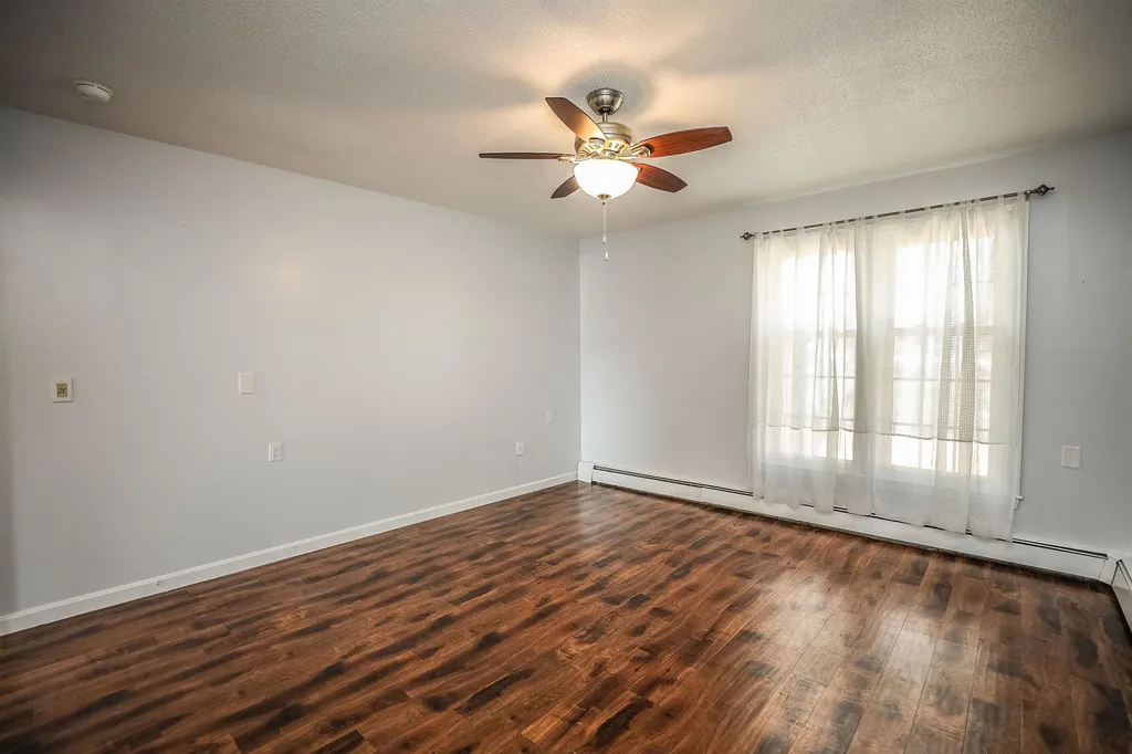 102 Cheney Avenue Peterborough NH 03458