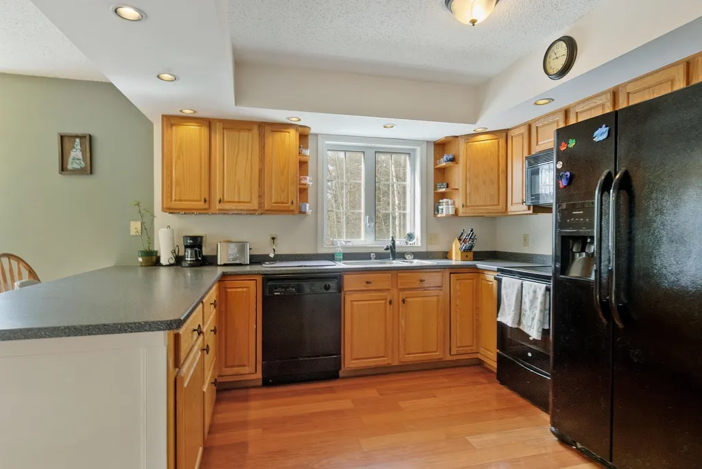 101 Anderson Hill Road Enfield NH 03748