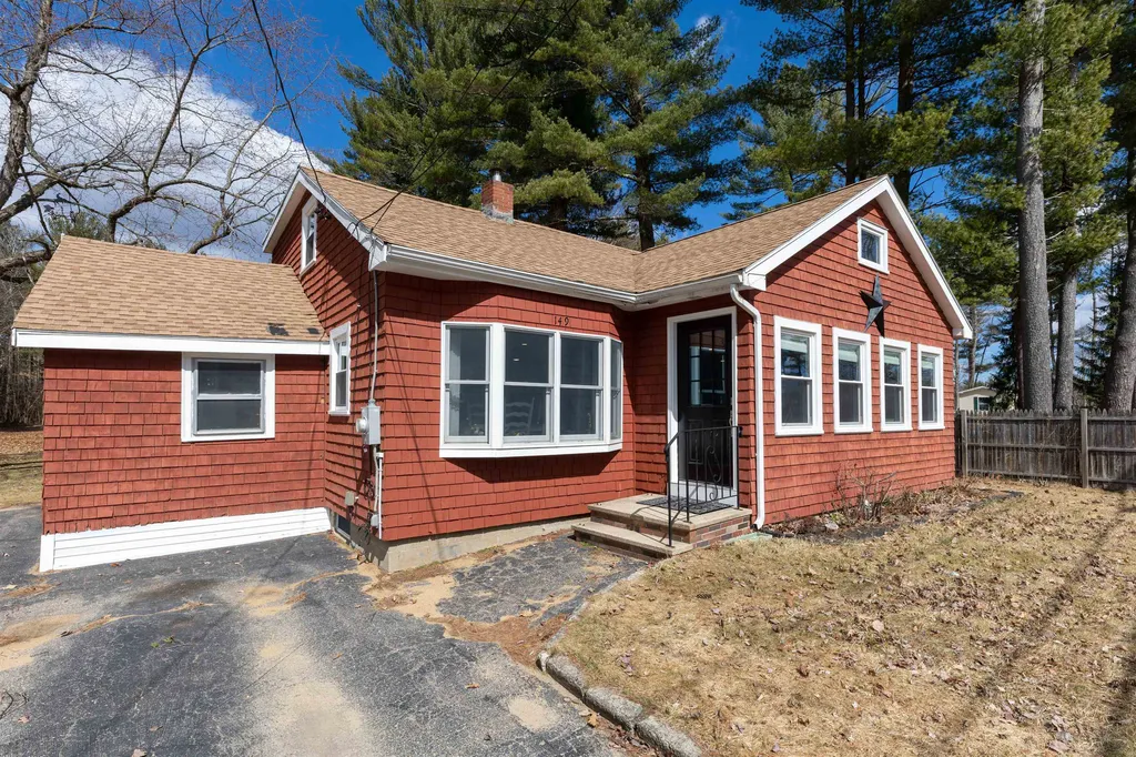 149 Blackwater Road Somersworth NH 03878
