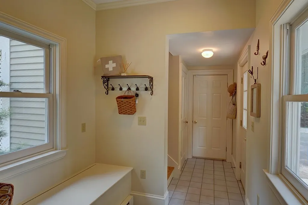 32 Bradley Lane North Hampton NH 03862