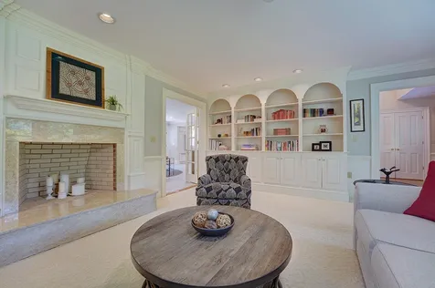 32 Bradley Lane North Hampton NH 03862