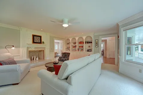 32 Bradley Lane North Hampton NH 03862